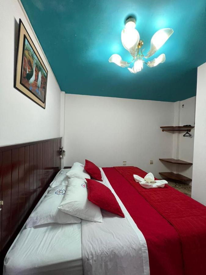 Hostal Brisas Del Mar Puerto Villamil Eksteriør billede