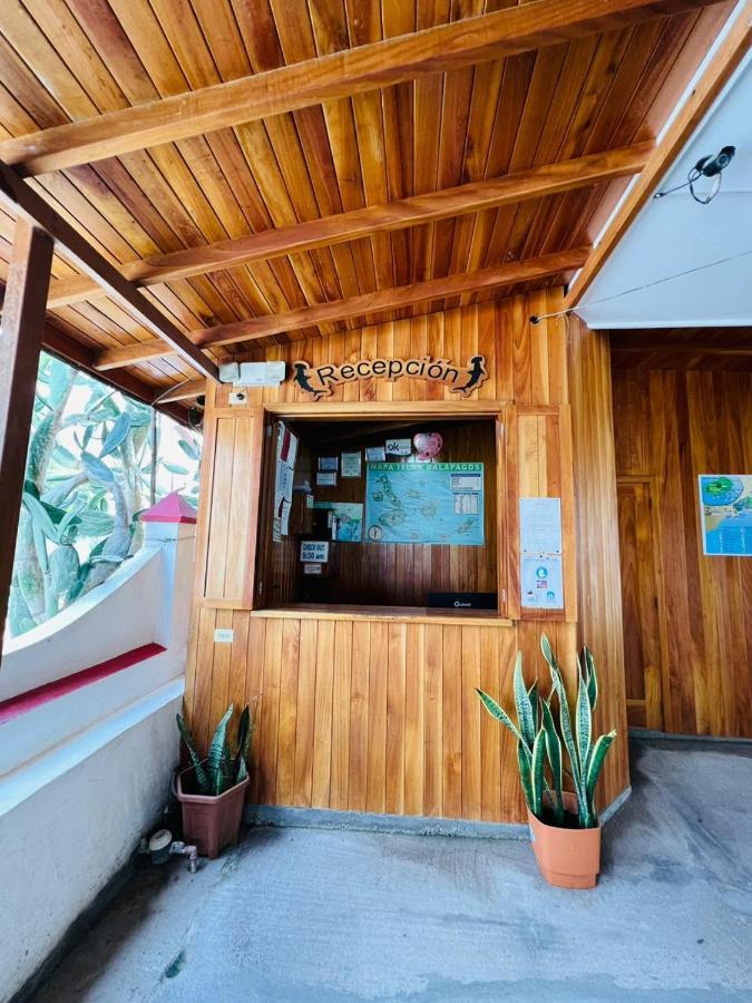 Hostal Brisas Del Mar Puerto Villamil Eksteriør billede
